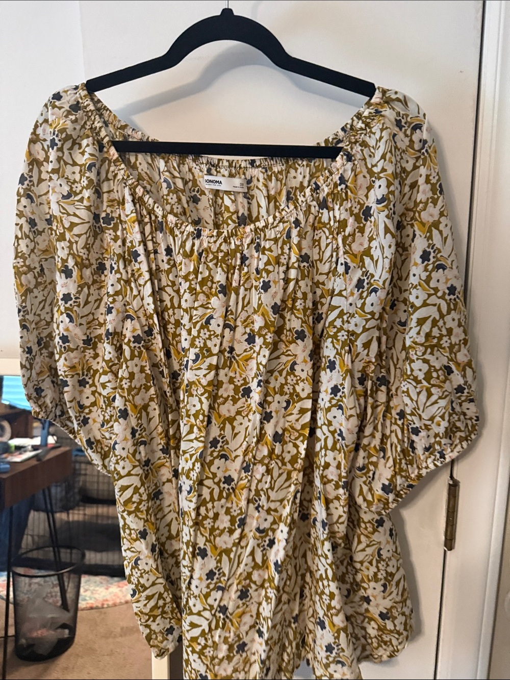 Sonoma Olive and Cream Floral Peasant Top